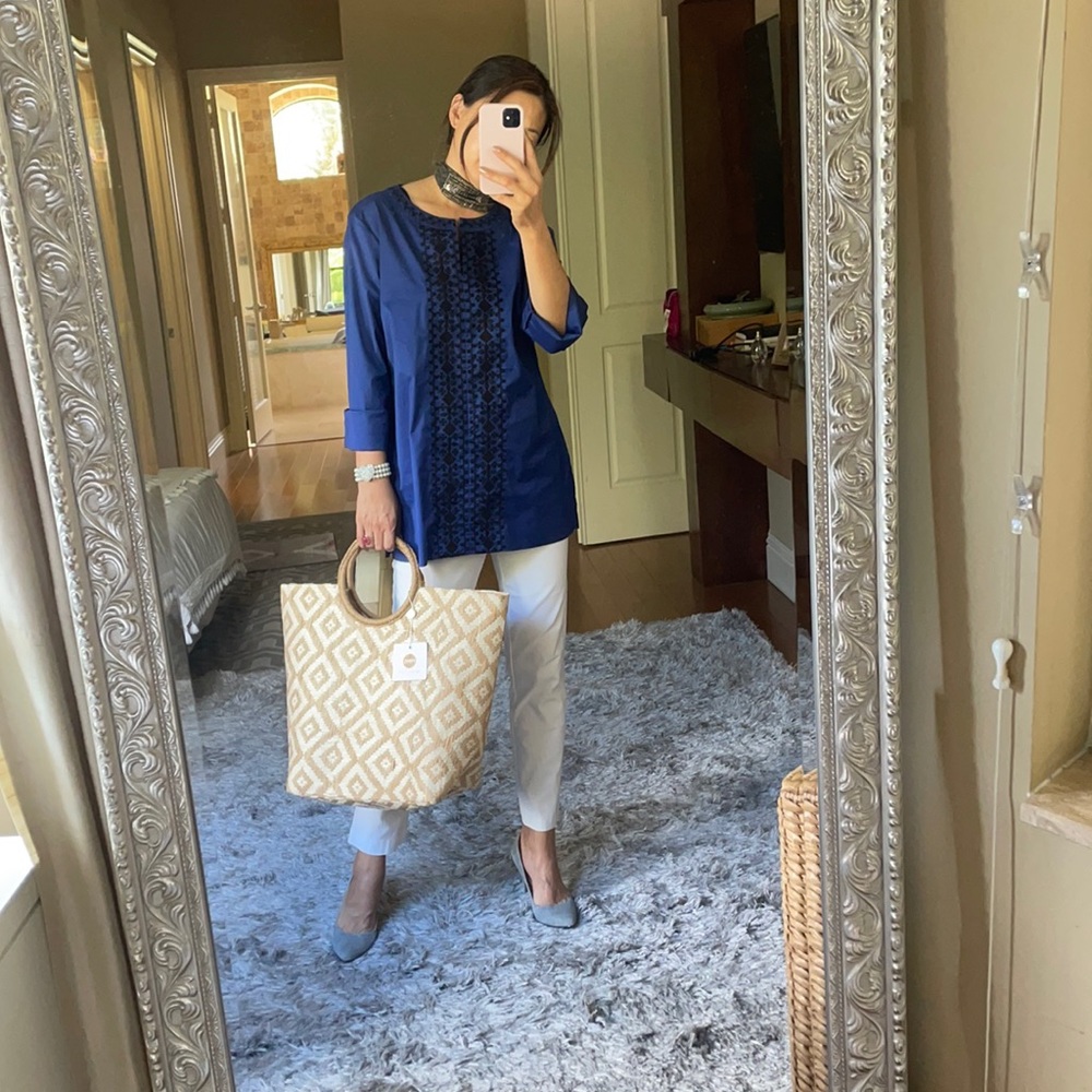 Dana bushman Anthropologie style top